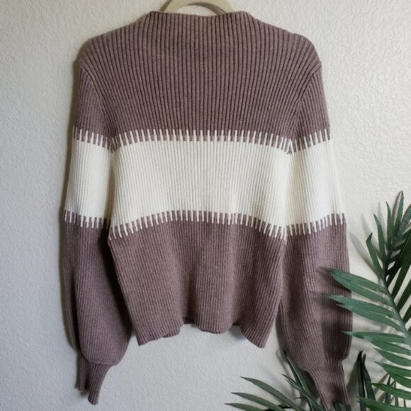 Nordstrom Mocha & Cream Mock Neck Ribbed Puff Sleeve Knit Sweater Soft size M - Picture 2 of 11